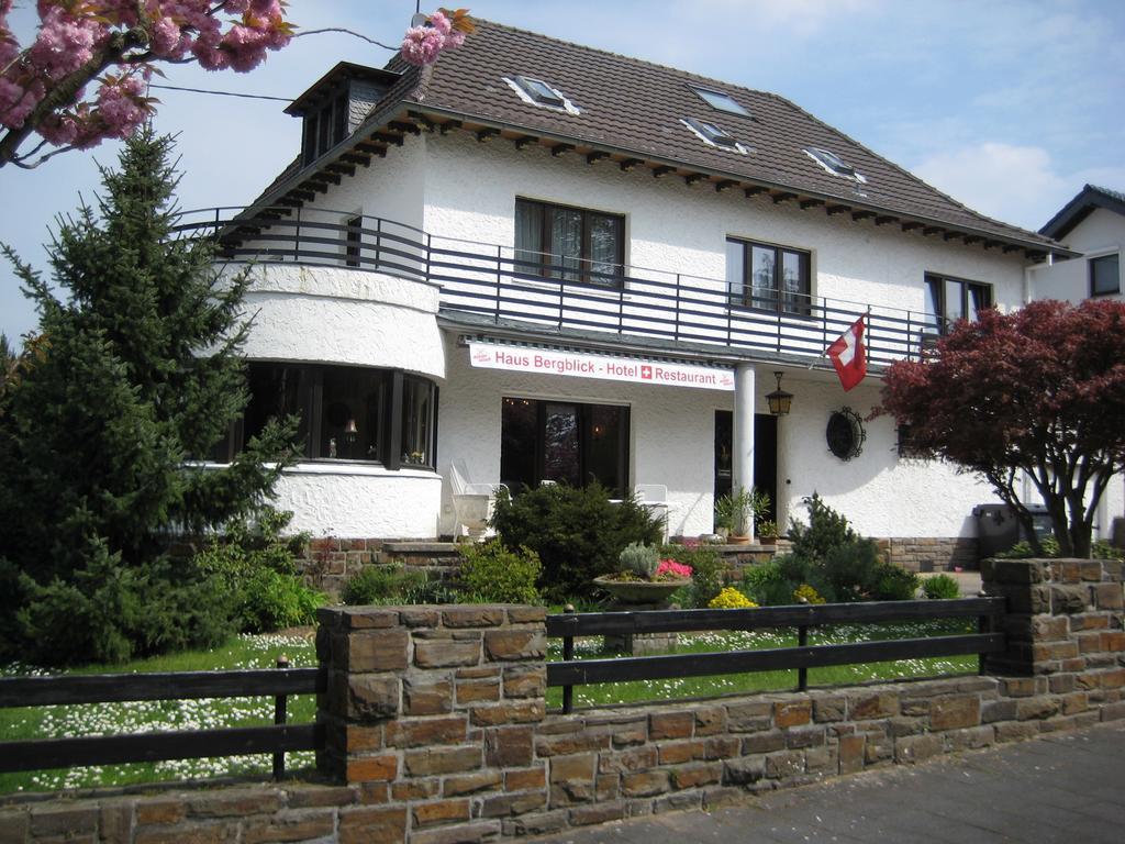 Hotel Haus Bergblick Rheinbreitbach Buitenkant foto